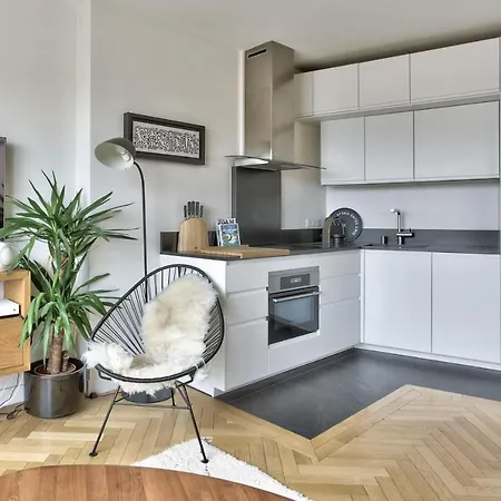 Doumer Et Son Balcon - Welkeys Apartment *